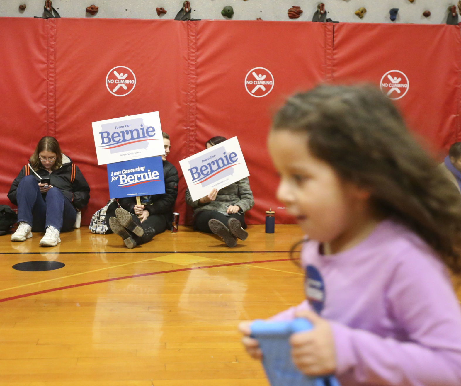 020420-ia-caucus-jg-10.JPG